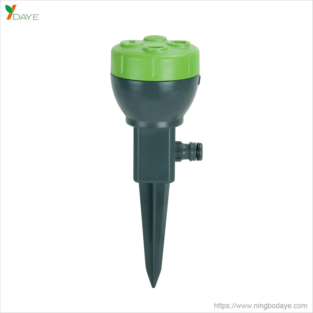 DY1018P 4-Pattern sprinkler with spike