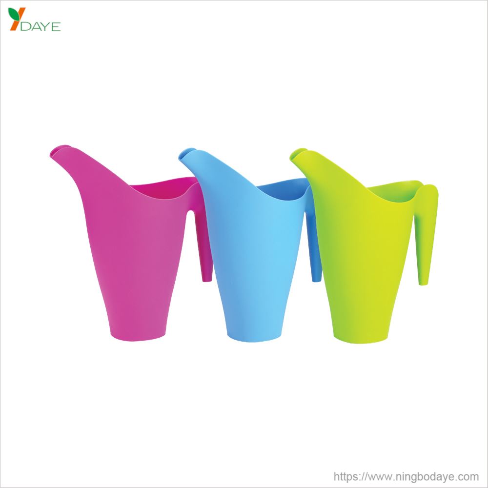 DY961 Watering can 1.6 Litre